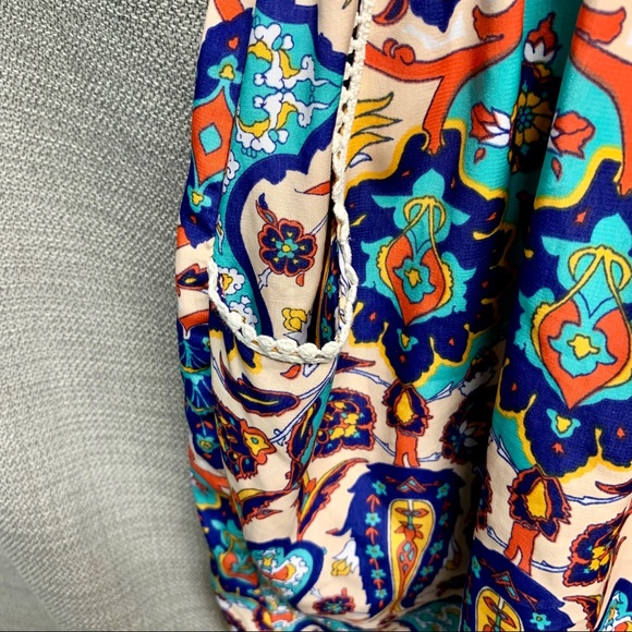 Patterned Romper - Picture 5 of 5